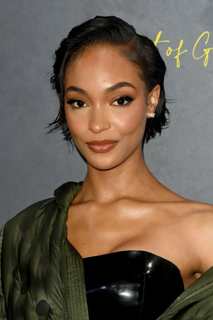 10 Stunning Pixie Haircuts for Black Women 5 b 5