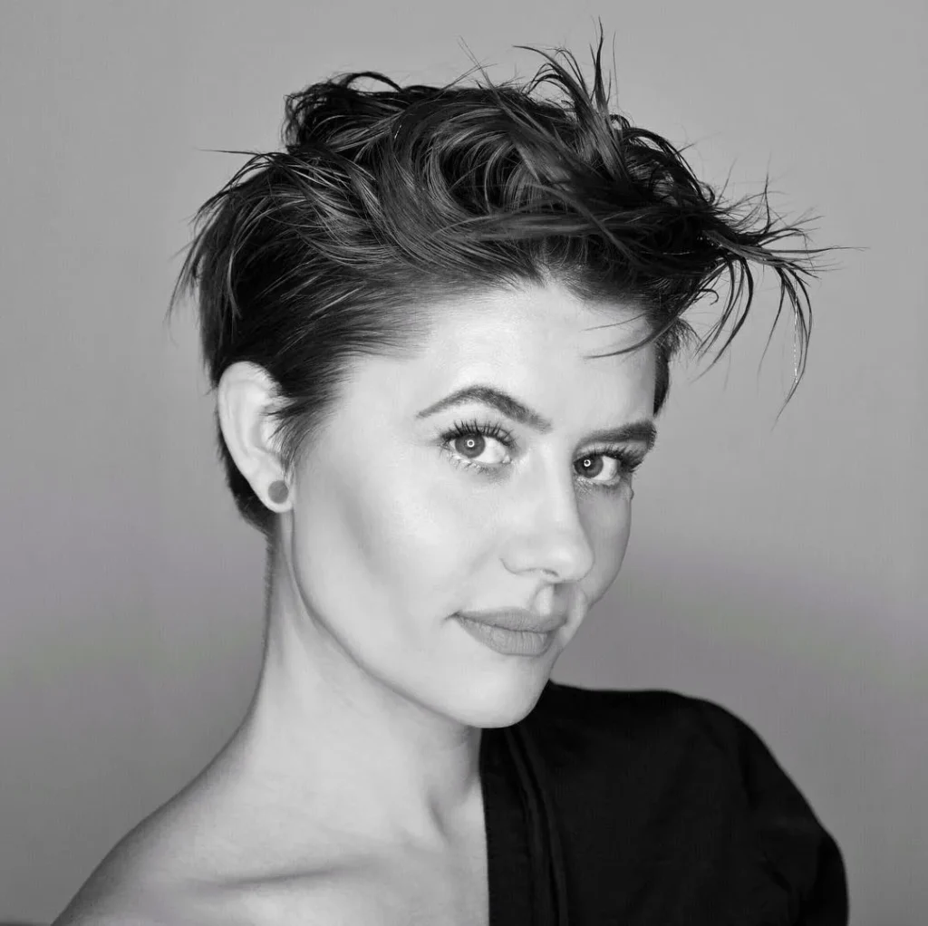 becs mk 1548856788 1968275860733565967 7418055849