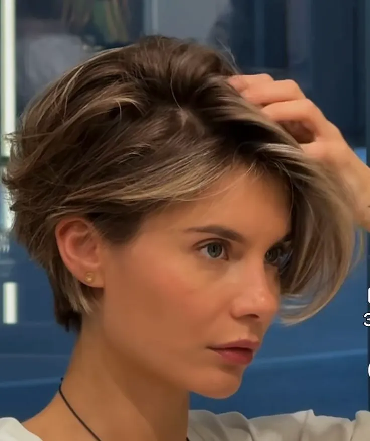shorthaircutwomen 1756378954 3709097961000485985 30753896027