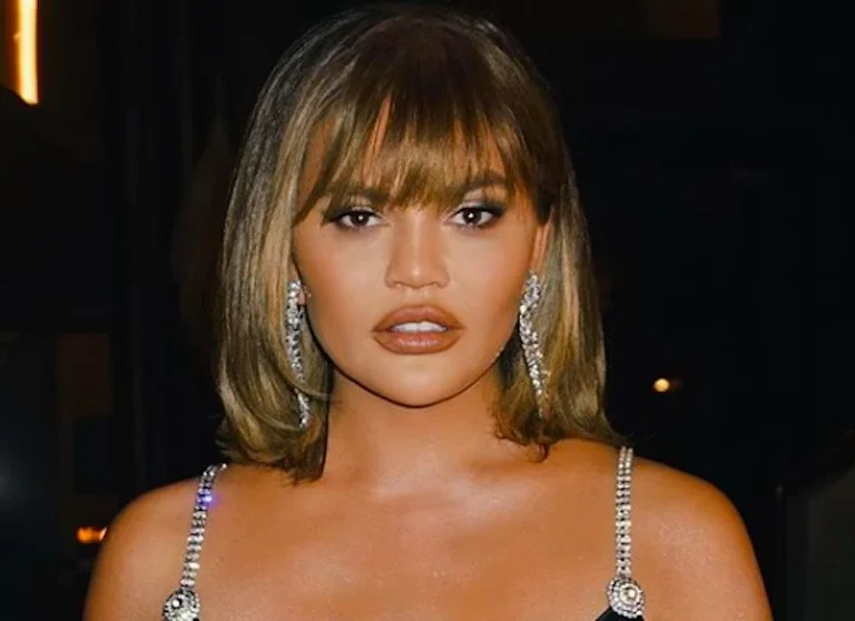 Long bob hairstyle 2 image 109